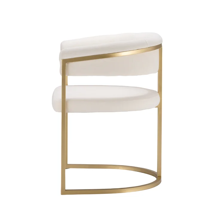 Poltrona Helena — Dourado automotivo