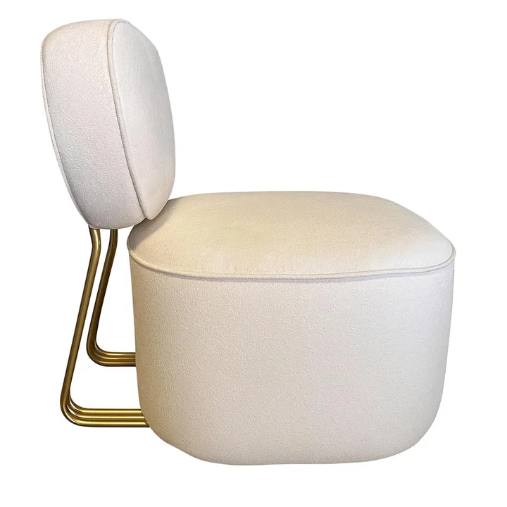 Poltrona Monaco — Dourado automotivo